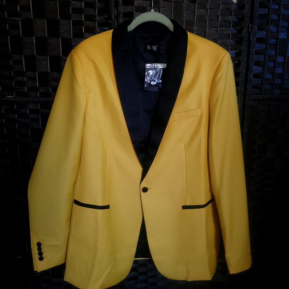 Men's Yellow Blazer with Black Accents